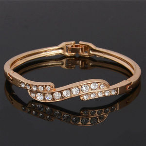18k Rose Gold Bangle Bracelet Austrian Crystals